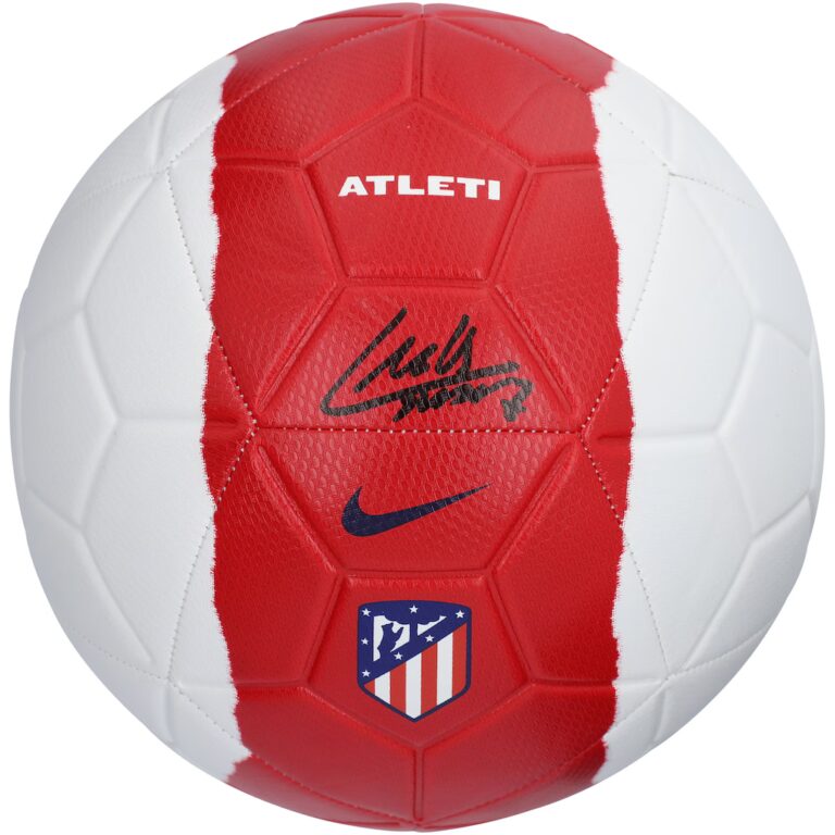 luis-suárez-atletico-de-madrid-autographed-soccer-ball_pi4795000_altimages_ff_4795235-35a3e47514475010018calt1_full