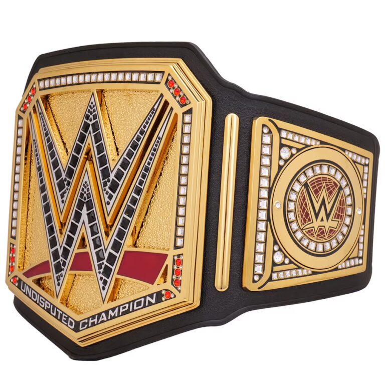 undisputed-wwe-championship-replica-title-belt_ss5_p-200117186+pv-1+u-hc2lscoiijh0lgfxsswd+v-hc08vxw8u6qx6nbqhzlf